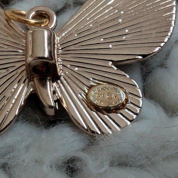Chanel, Black Enamel Butterfly Pendant Charm Zipper Pull Gold Hardware - Picture 3 of 5
